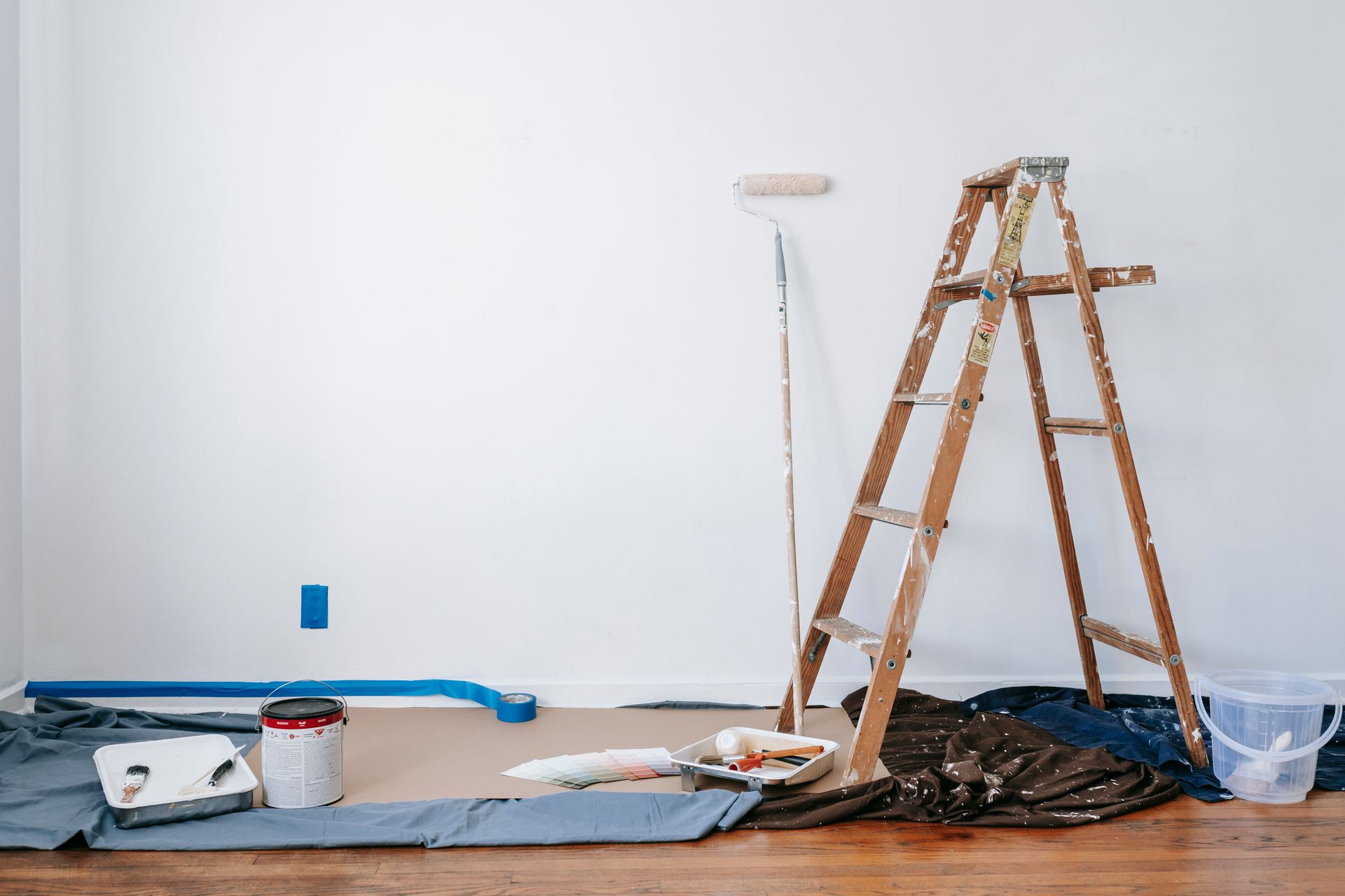 How to Protect Furniture and Floors During Painting